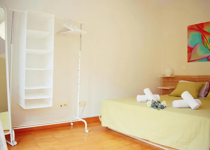 Cozy Apatment Just 10 Mins From The City Centre